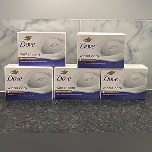 FREE SHIP || 5 Dove Winter Care Soap Bars
Limited edition. 3.75 oz. NIB